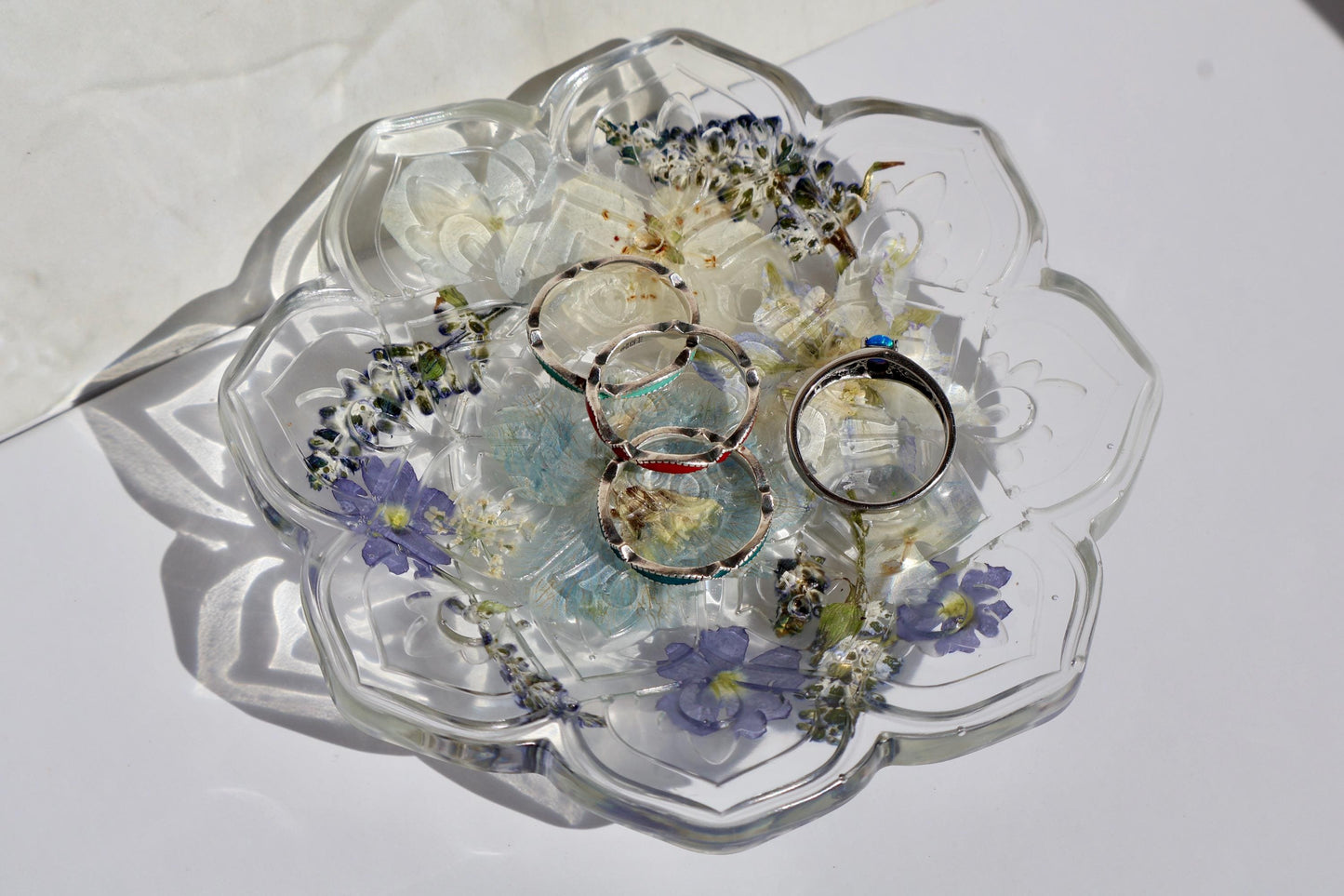 Custom Pressed Flower Trinket Tray: Botanical Decor, Floral Gift