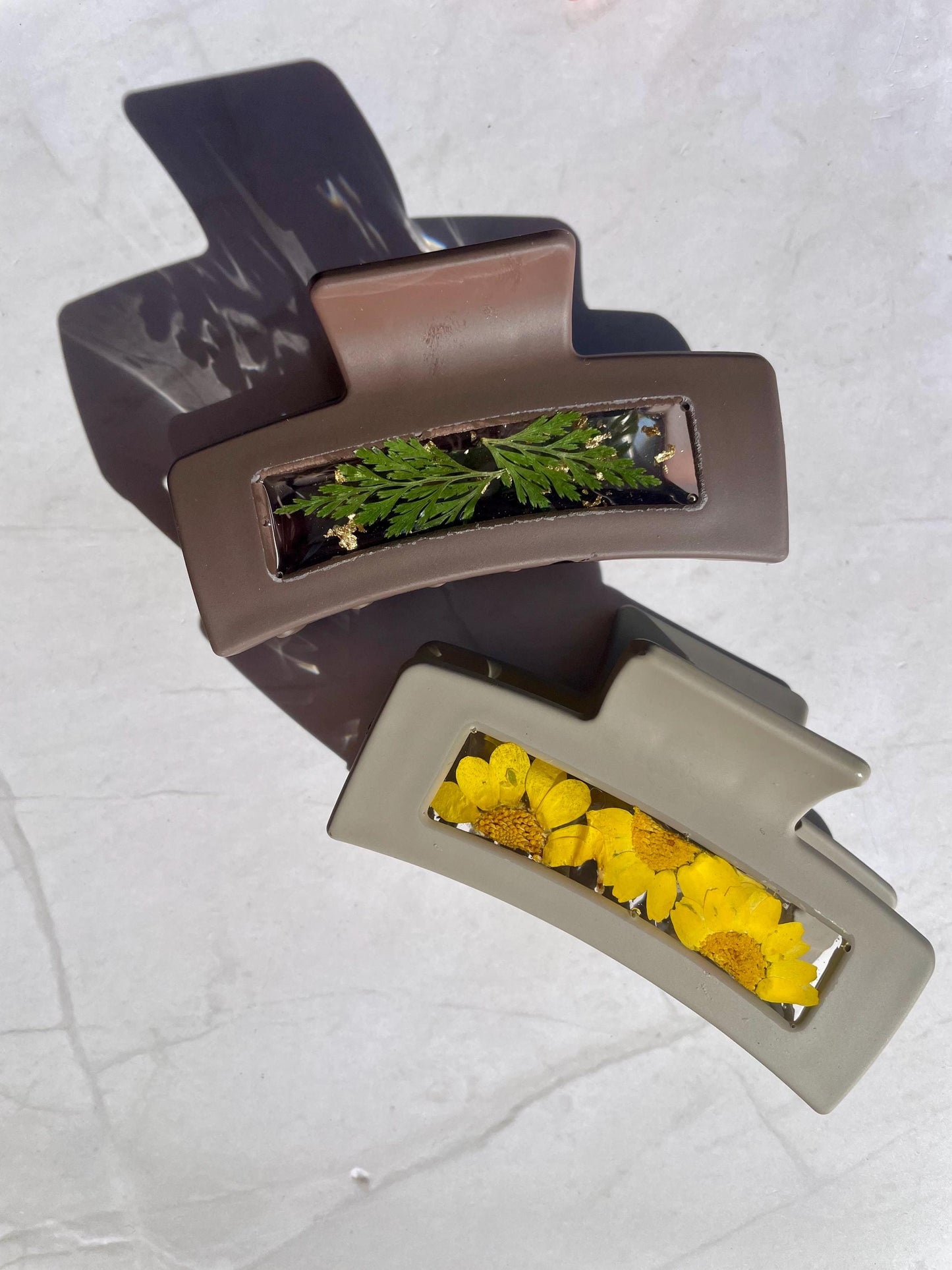 Pressed Flower Hair Clips: Floral Hair Accessories