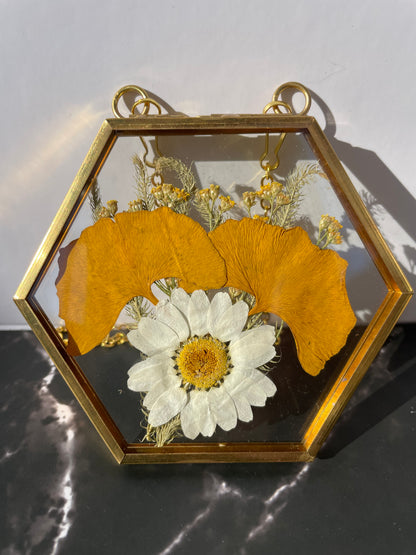Custom Pressed Wildflower Frame: Botanical Glass Window Decor, Custom Floral Gifts, Flower Ornaments