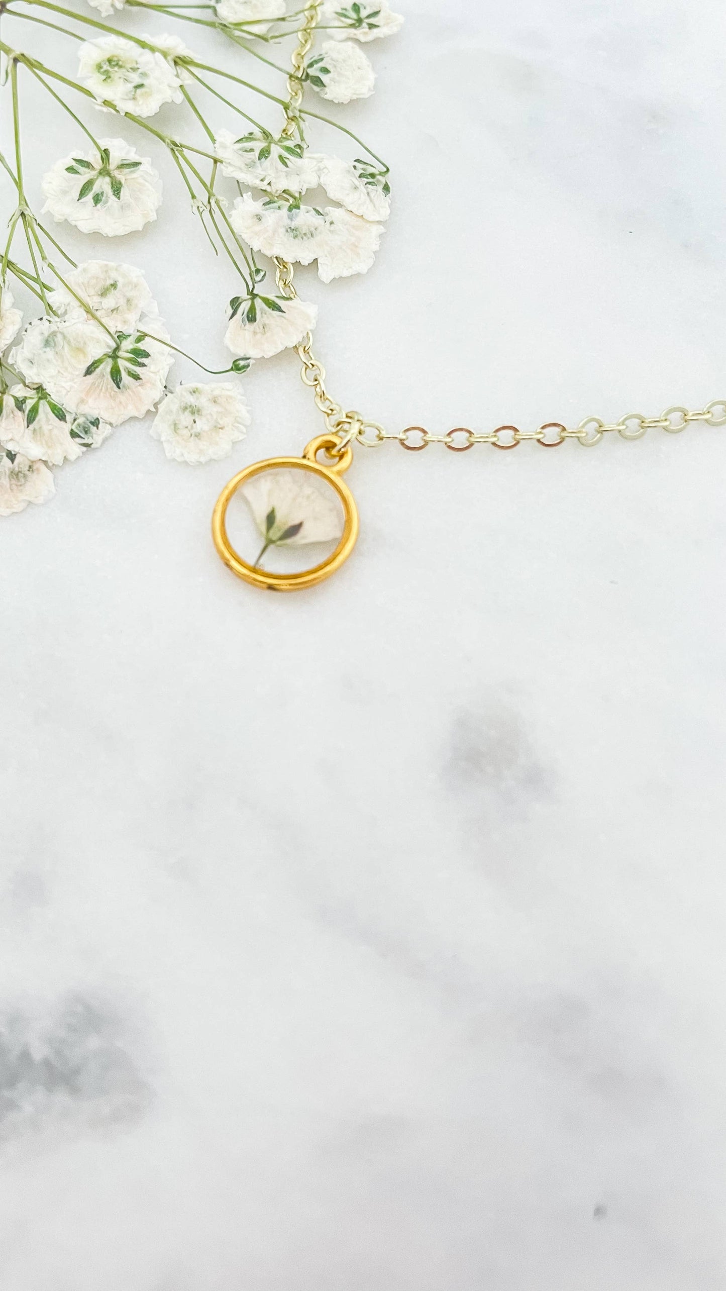 Babies breath necklace | Pressed flower necklace
