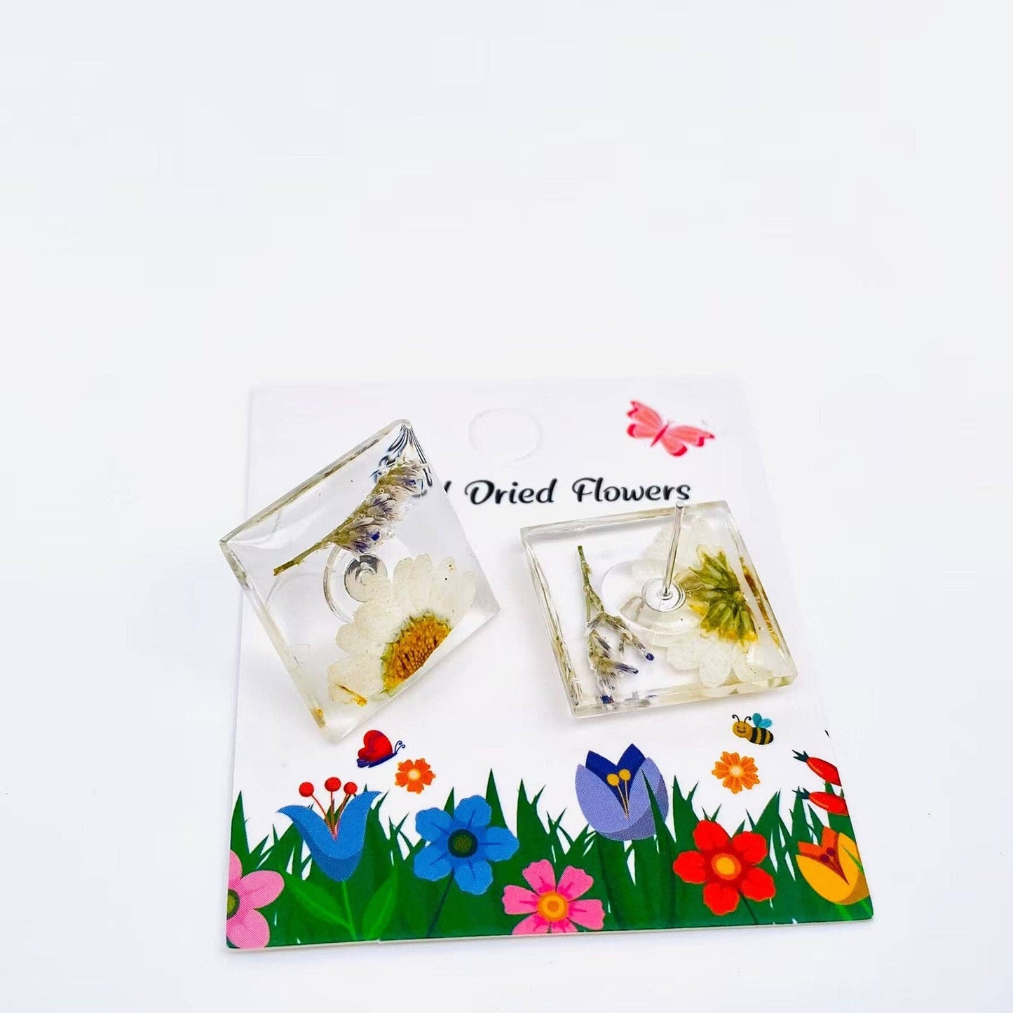 Daisy and Casbia Dried Flower Square  Floral Ear Studs