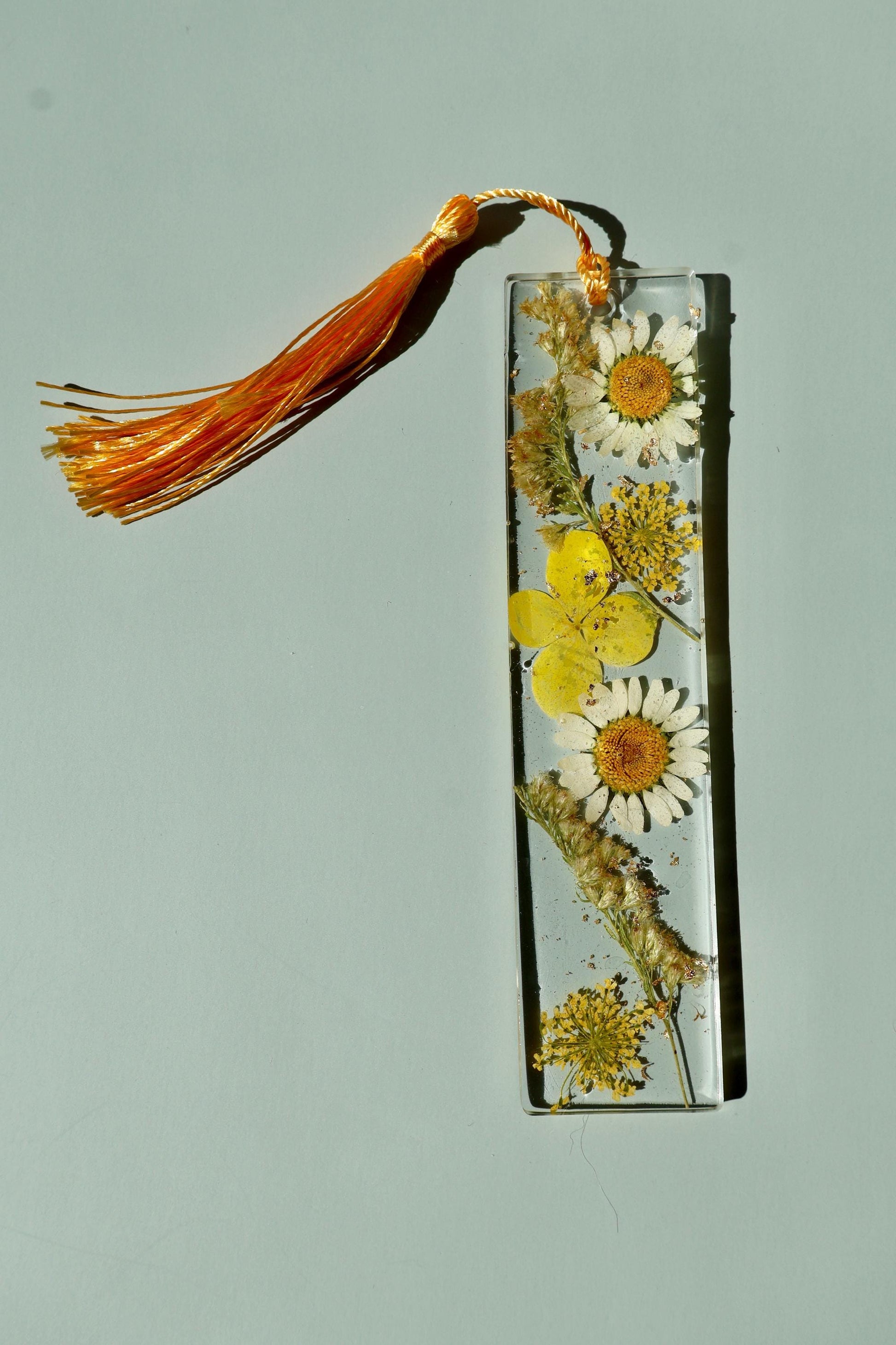 Handmade Pressed Flower Bookmark: Floral Resin Reading Accessory