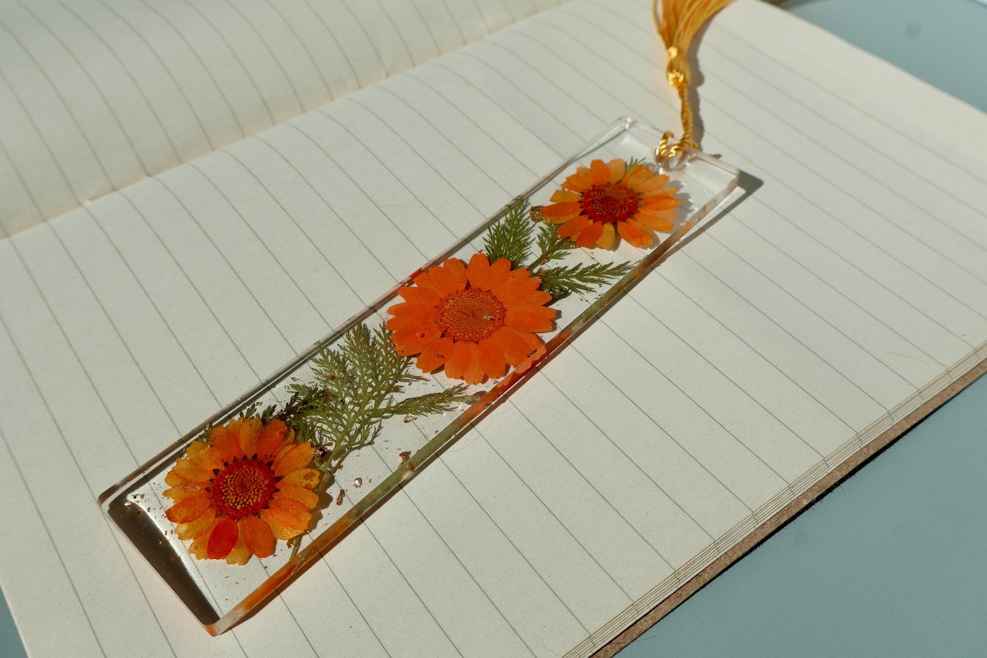 Handmade Pressed Flower Bookmark: Floral Resin Reading Accessory
