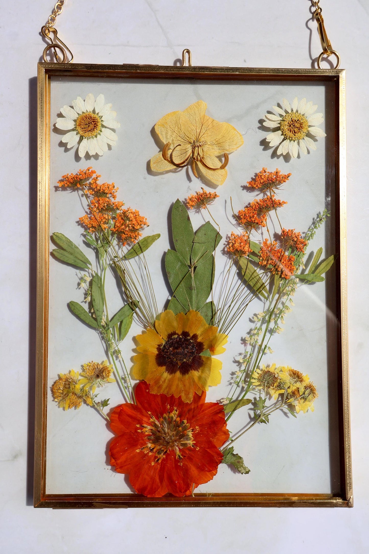 Custom Pressed Flower Polaroid Frame: Botanical Wall Art, Dried Wildflower Decor, Floral Gifts