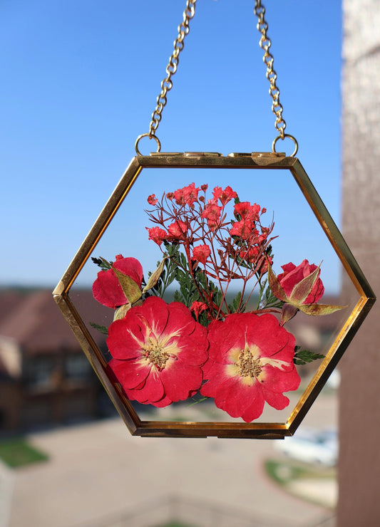 Pressed Flower Frame: Botanical Glass Wall Art, Wildflower Decor, Floral Gifts