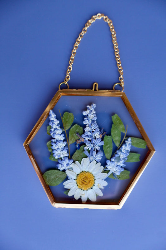Pressed Flower Frame: Botanical Decor, Floral Gift, Dried Flowers