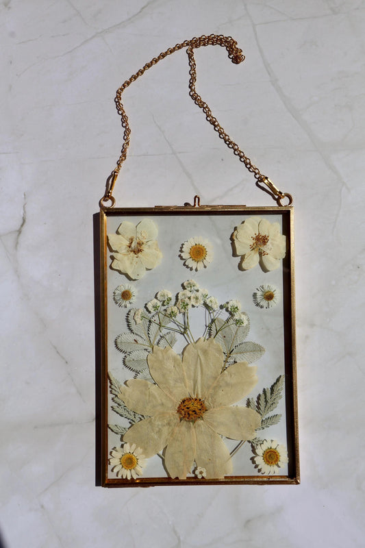 Custom Pressed Flower Polaroid Frame: Botanical Wall Art, Dried Wildflower Decor, Floral Gifts