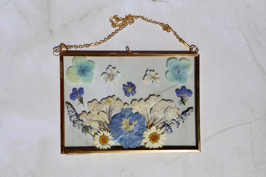 Custom Pressed Flower Polaroid Frame: Botanical Wall Art, Dried Wildflower Decor, Floral Gifts