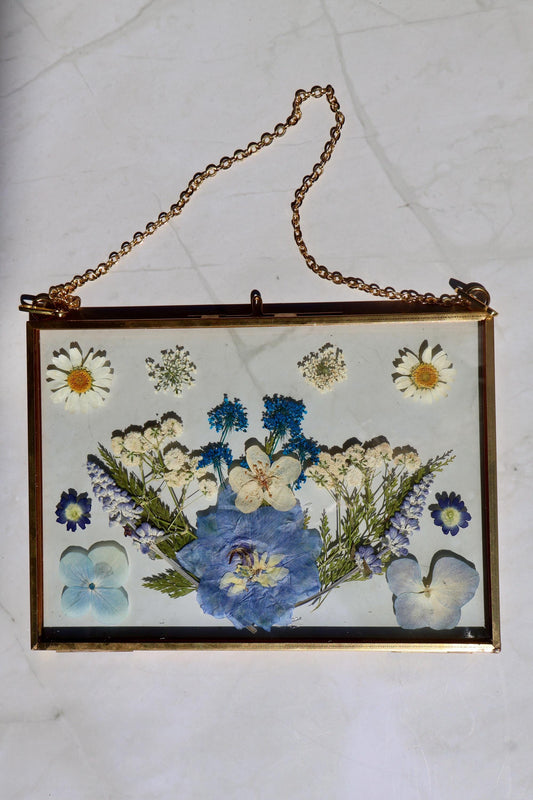 Custom Pressed Flower Polaroid Frame: Botanical Wall Art, Dried Wildflower Decor, Floral Gifts