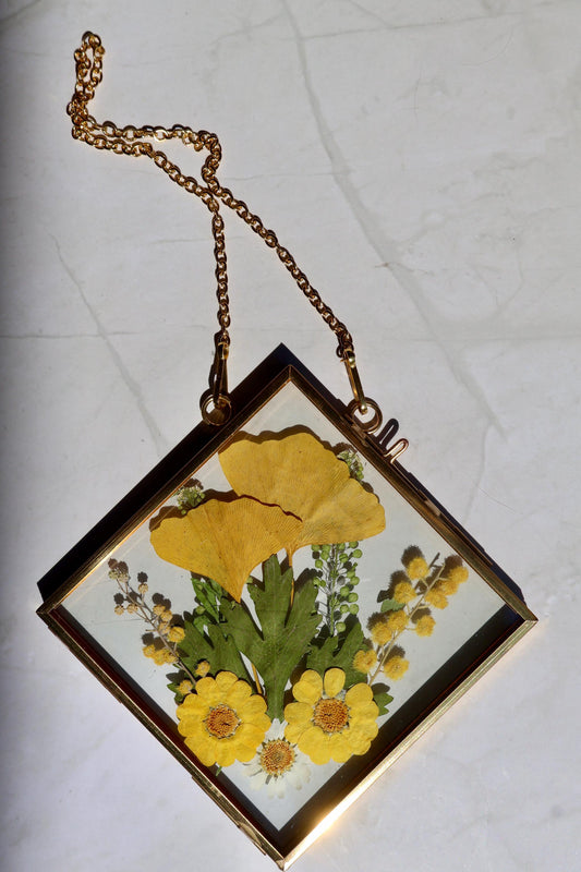 Custom Pressed Wildflower Frame: Botanical Glass Wall Art, Custom Floral Gifts